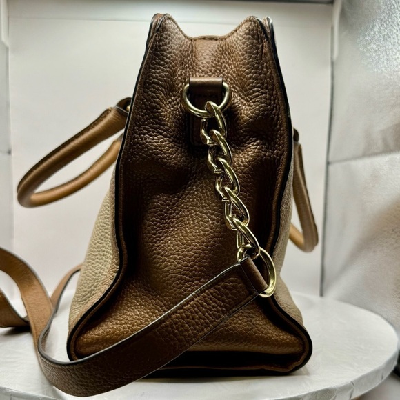 Michael Kors Taupe Pebbled Leather With Brown Trim Hamilton Satchel Shoulder Bag - Picture 3 of 10